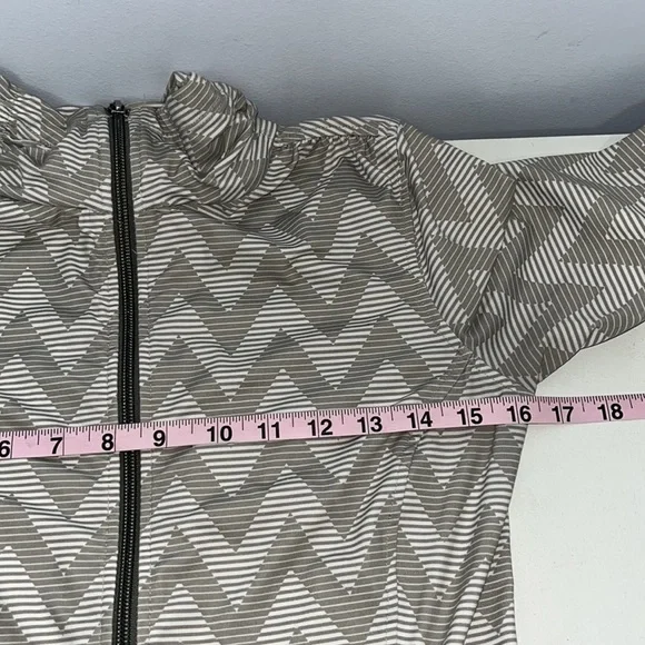 Merrell Full Zip Top - Picture 9 of 10